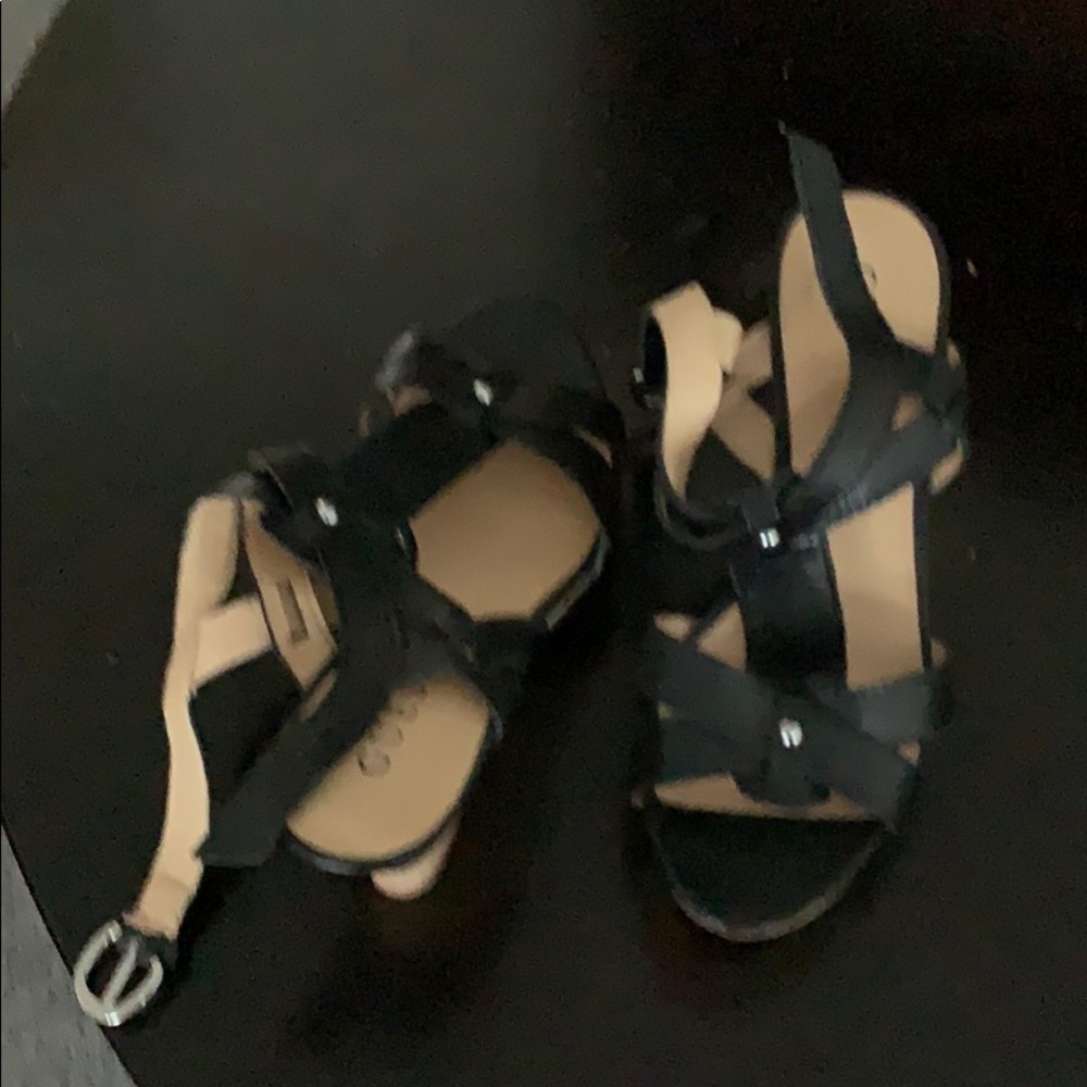 Guess strappy platform wedges